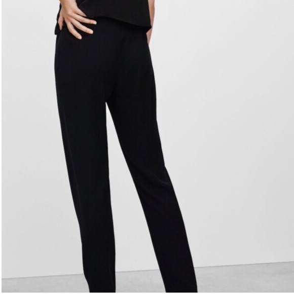 Aritzia Babaton Thibaut Relaxed Fit Tapered Leg Pant in Black - NWOT - Medium - Picture 2 of 10